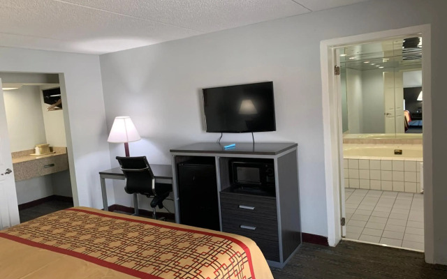 Pigeon Forge Parkway Inn