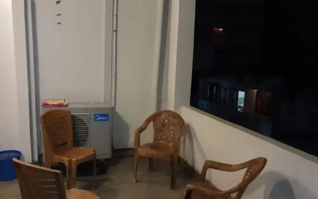 Trellis Apartment