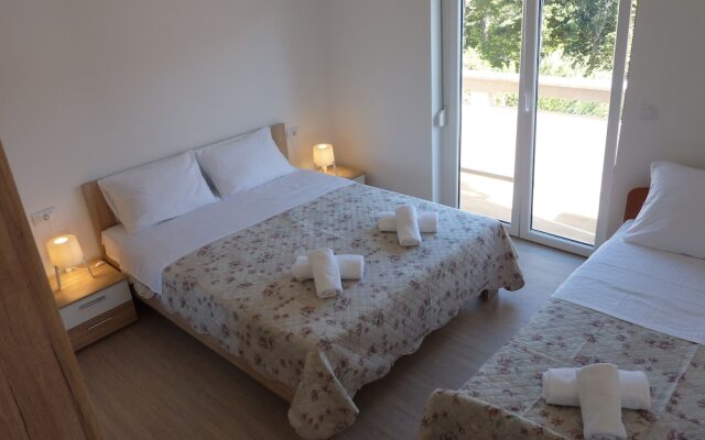 Sea view apartments AZ on beach