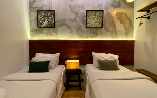 Chaos Boutique Hotel