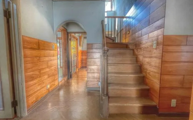 Japanese Room and Living Room in Tokyo Downtown House