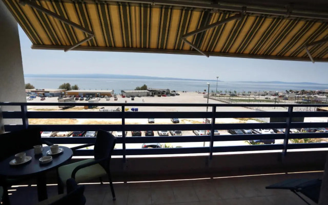 Deluxe Beach Apartments Renata