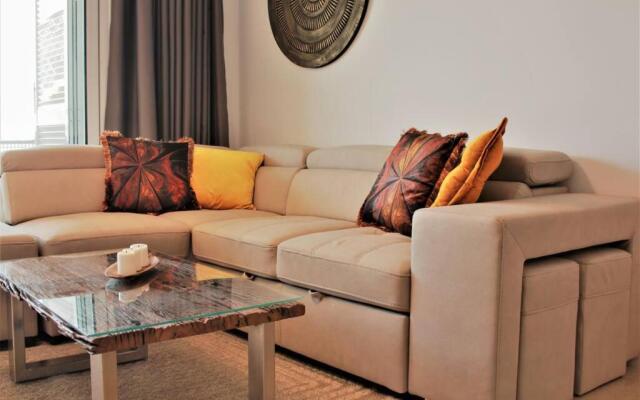 Modern and New 2 bed room Townhouse PA01