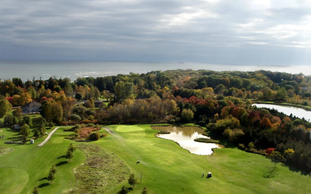 Best Western Plus Rose City Suites