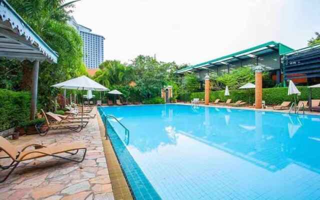 Floral Hotel Dolphin Circle Pattaya