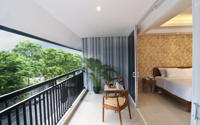 Sulis Beach  and Spa