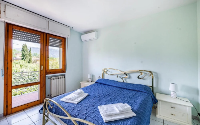 La Chimera 700mt From sea