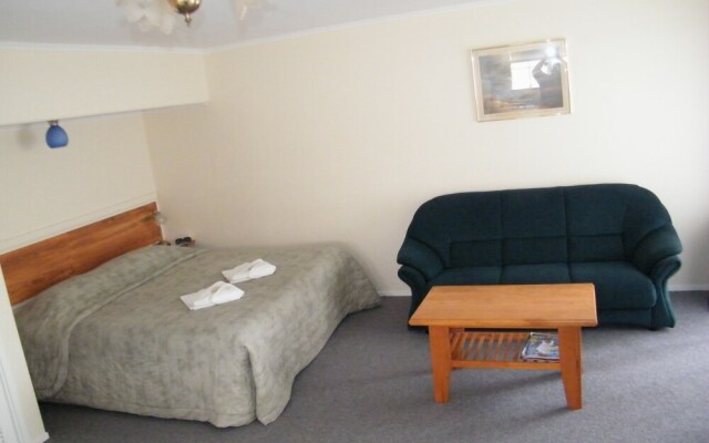 Colonial City Motel and Conference Centre