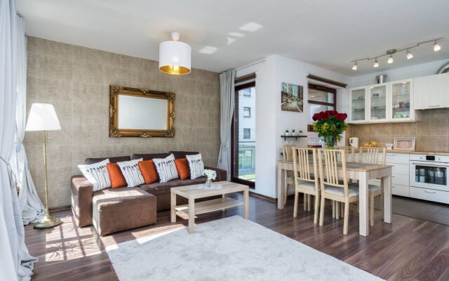 Aquarius in Gdańsk with 1 bedrooms and 1 bathrooms