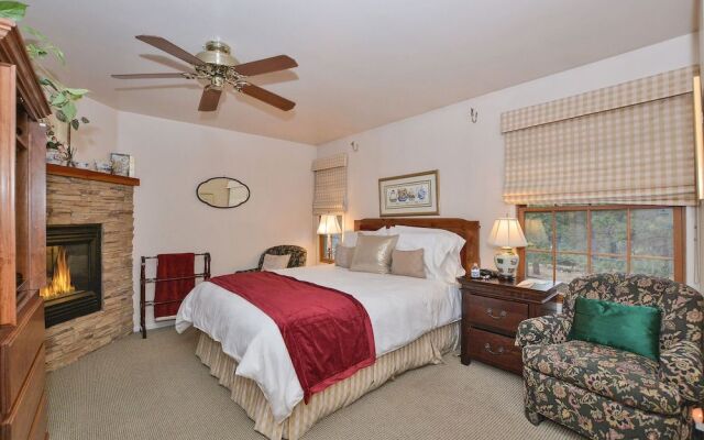 Alpenhorn Bed And Breakfast Inn