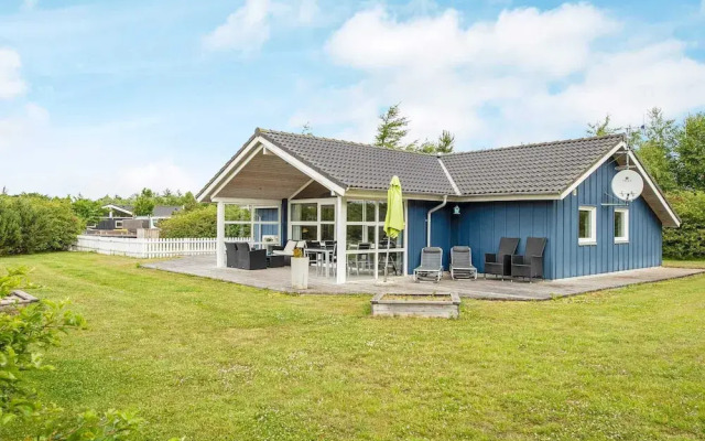6 Person Holiday Home in Hemmet-by Traum