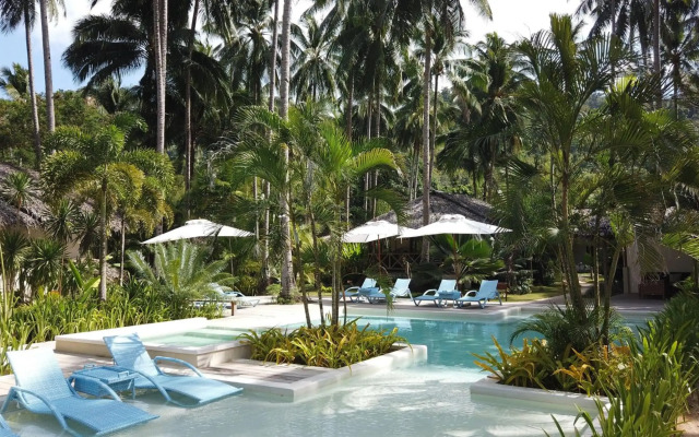 El Nido Mahogany Beach