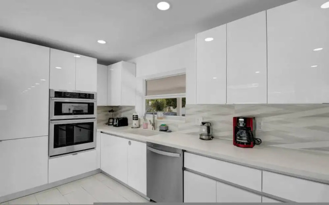 Florence Villa Heated Pool