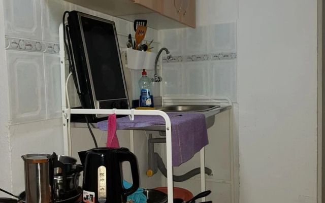 Low Cost Rooms Las Llaves 4