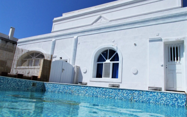 Loukas Kontos Traditional House