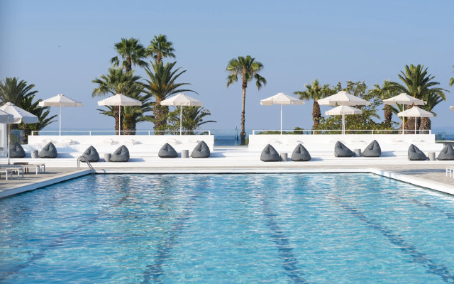 Kassandra Palace Seaside Resort