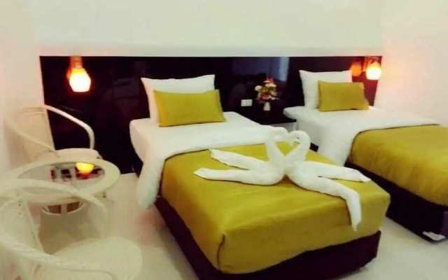 De-complex Apartment