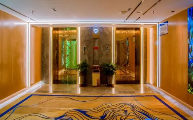 Mengjianlu Hotel (Urumqi Nianzigou Dehui Wanda Store)