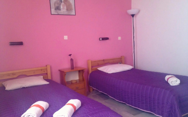 Alexandra Apartment