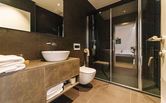 Wud Hotel