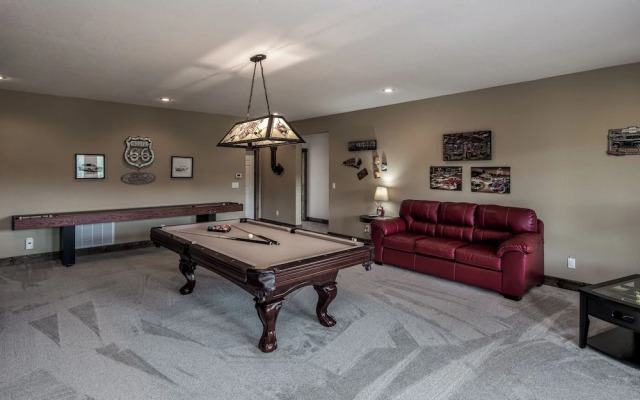 Grindstone Lake Lodge