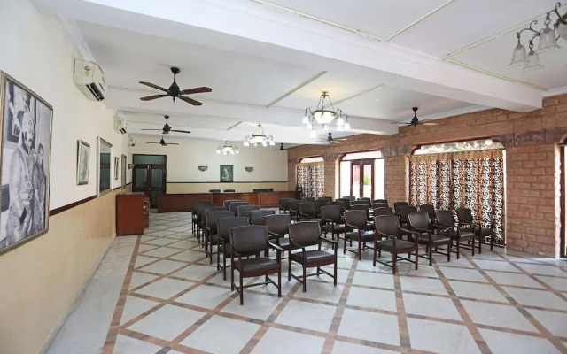 Khaas Vilas