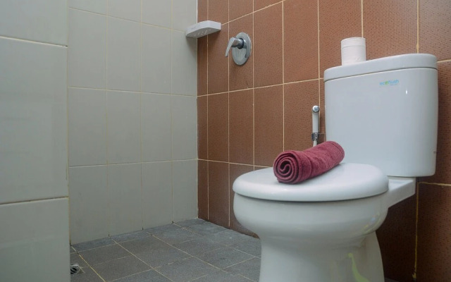 Comfy Strategic 1BR Apartment Atlanta Residence near Universitas Indonesia