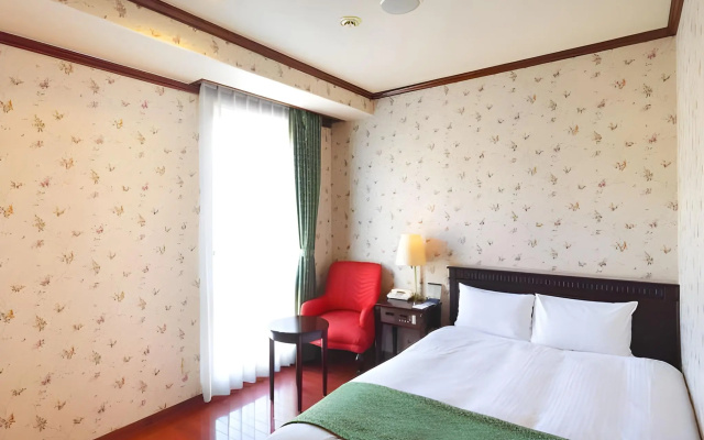 Old England Dogo Yamanote Hotel – Guest Rooms – Matsuyama