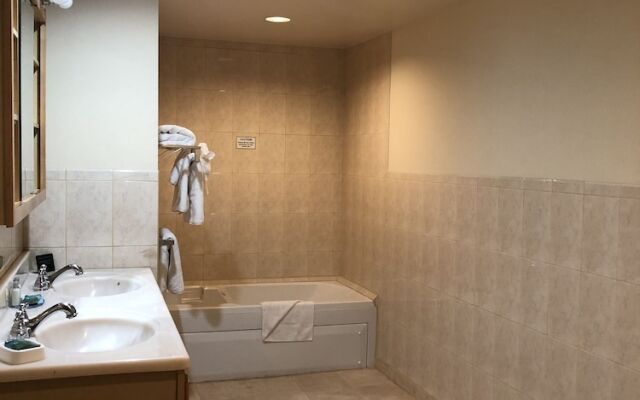Best Western Plus Mikado Hotel