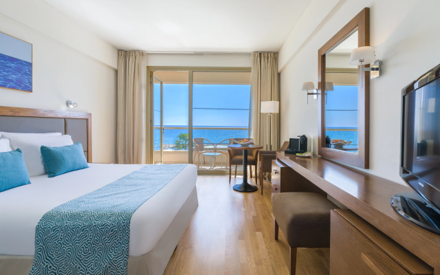 Golden Bay Beach Hotel