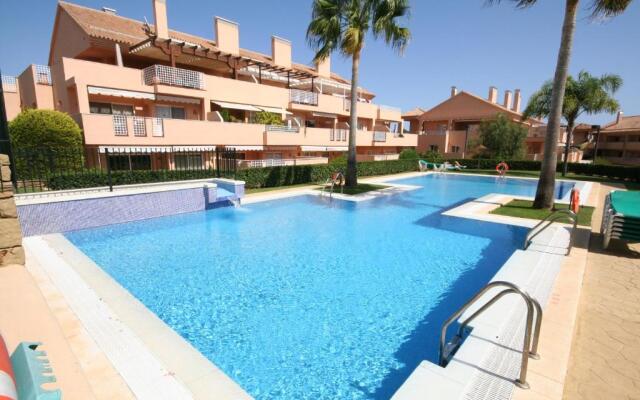 Ground Floor Apartment, Los Jardines de Santa Maria Elviria