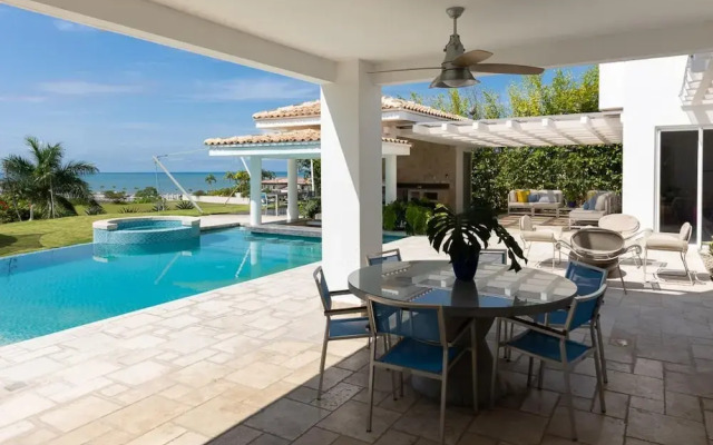 Villa Serenidad by Acomodo