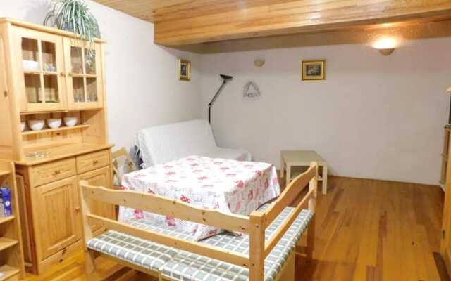 House With One Bedroom In Saissac
