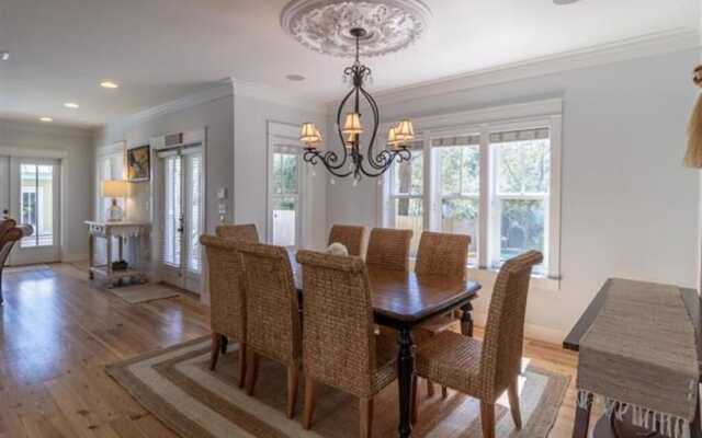The Crystal Beach House - 1768742