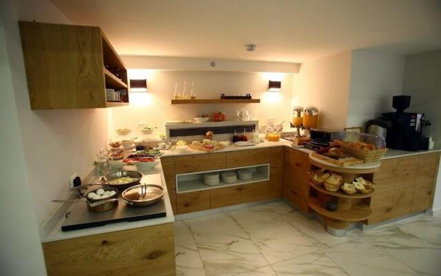 Maxim Hotel Tel Aviv Adults Only