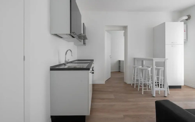 Carducci Modern Apartment 4 by Wonderful Italy