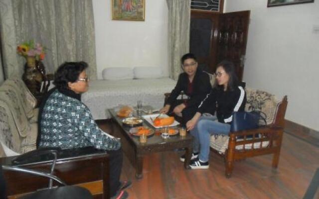 Raghav's Royal Residency