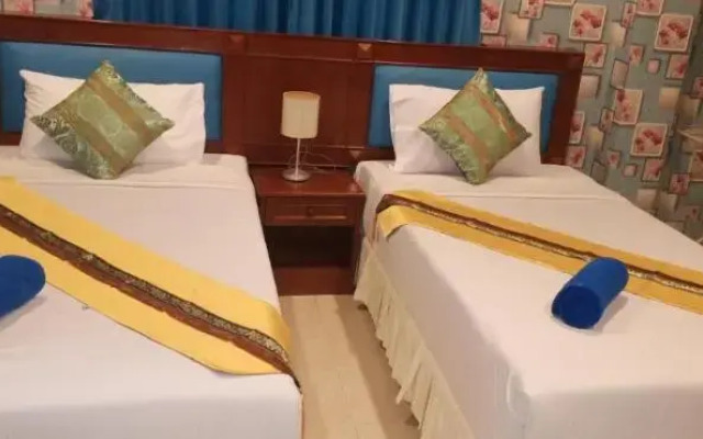 Oyo 1037 Kamala Phuket Guesthouse