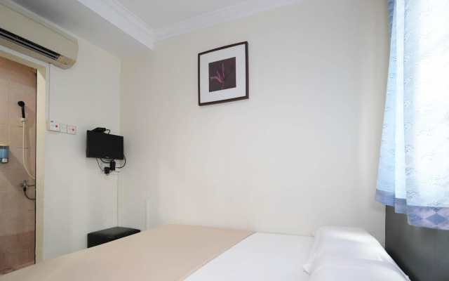 Amrise Hotel