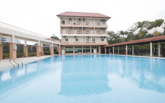Arena Country Club