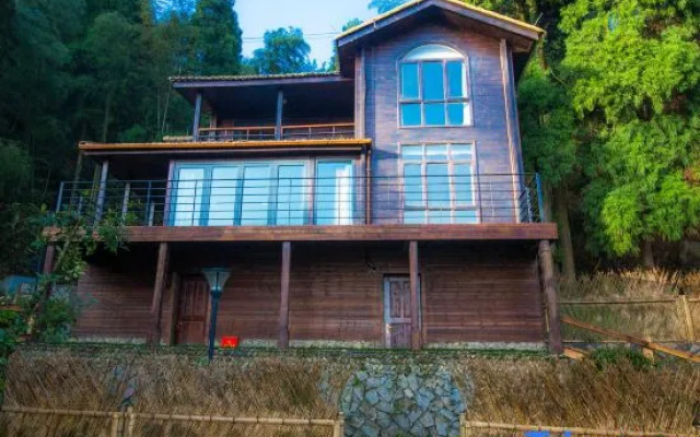 Yunyi's Courtyard Villa (Yunhe Terraced Field Scenic Area Store)