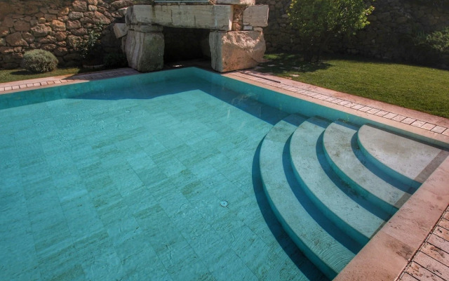 Gorgeous Mansion in Rapolano Terme With Swimming Pool