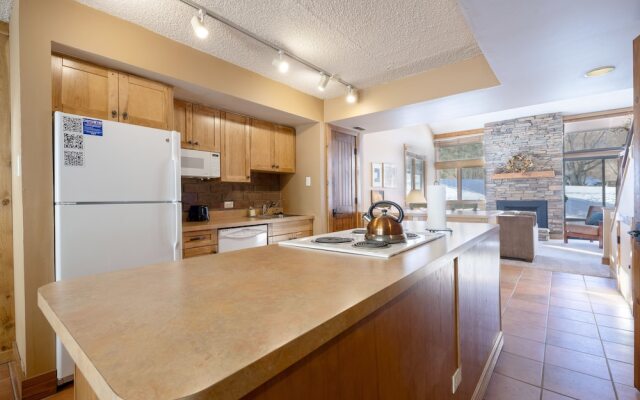 Park Avenue Standard 2 Bedroom Condominiums