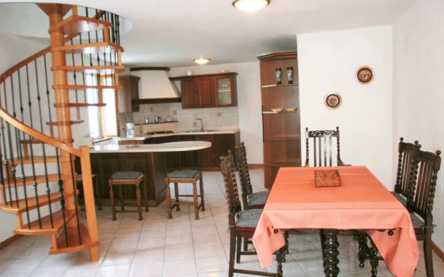 Appartamenti Casa Rita & Antica Corte Ginevra