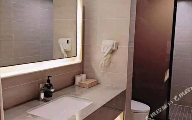 Ji Hotel Golmud Kunlun Road