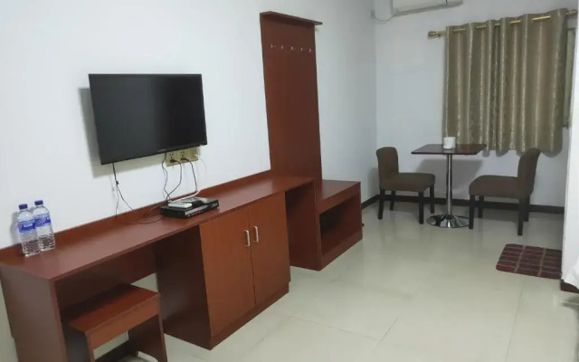 Chong Ti Hotel