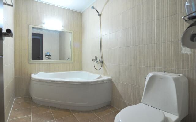 Daegu Hilltop Hotel