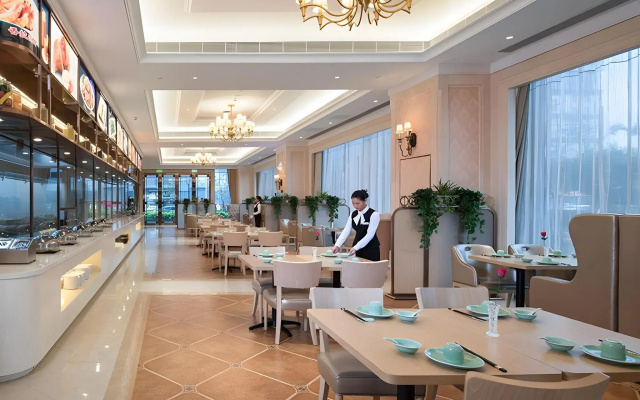 Vienna International Hotel (Suzhou Railway Station North Square)