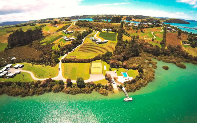 Riverside Matakana