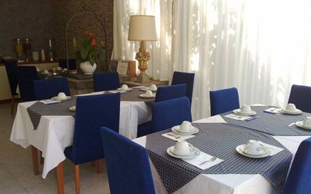 SantAntonio Garden Hotel